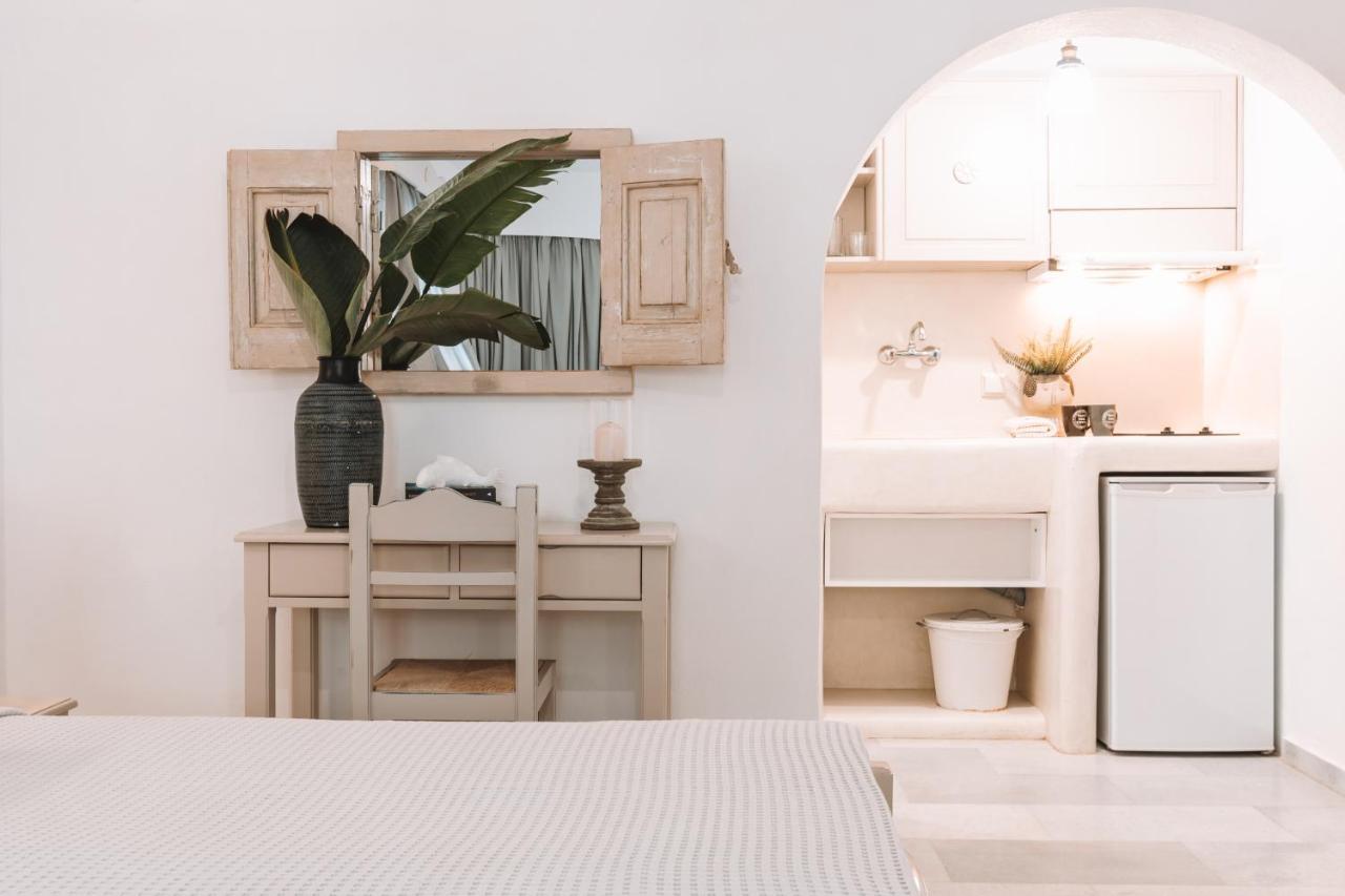 Athina Studios And Suites Plaka Екстер'єр фото