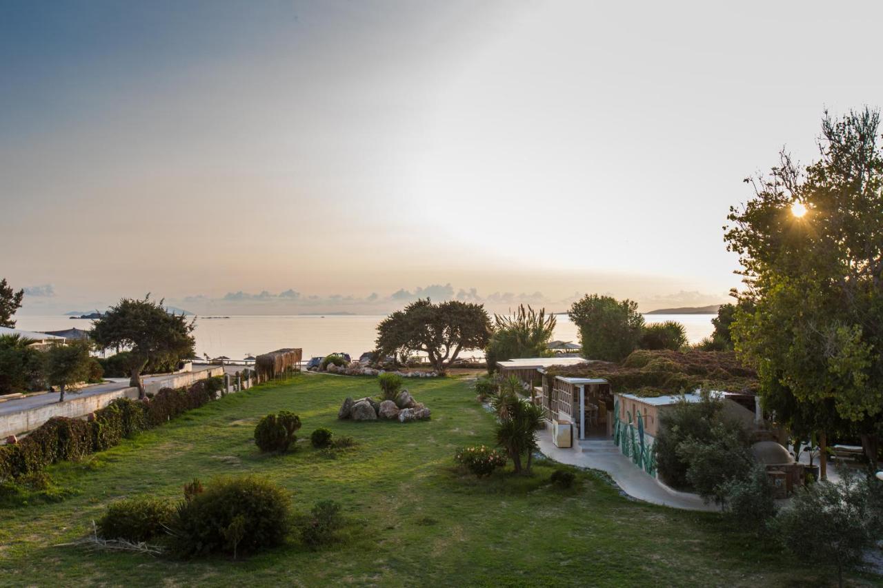 Athina Studios And Suites Plaka Екстер'єр фото