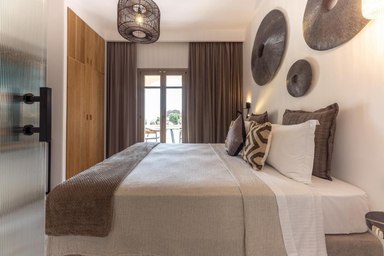 Athina Studios And Suites Plaka Екстер'єр фото