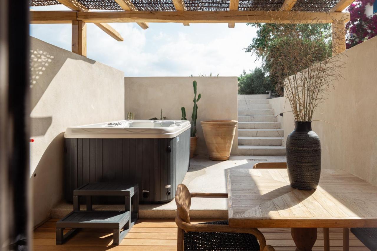 Athina Studios And Suites Plaka Екстер'єр фото